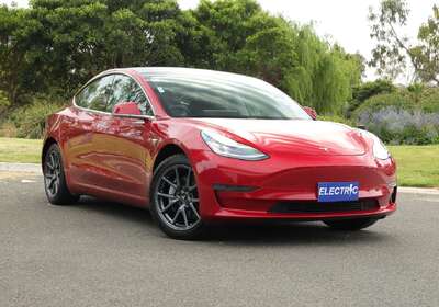 2019 Tesla Model 3 Standard Range Plus