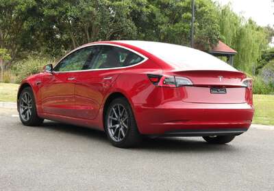 2019 Tesla Model 3 Standard Range Plus