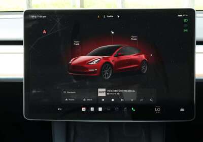 2022 Tesla Model 3 Rear-Wheel Drive