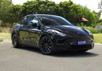 2023 Tesla Model Y Performance