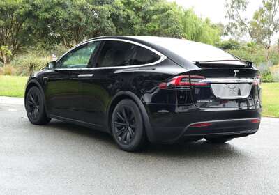2018 Tesla Model X 75D