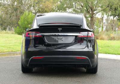 2018 Tesla Model X 75D