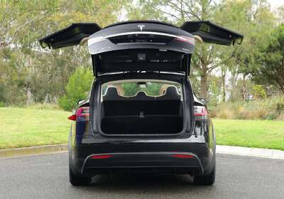 2018 Tesla Model X 75D