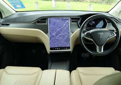 2018 Tesla Model X 75D