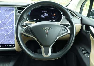 2018 Tesla Model X 75D