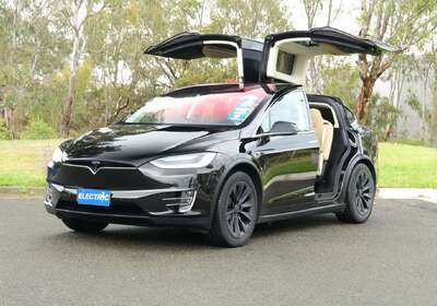 2018 Tesla Model X 75D