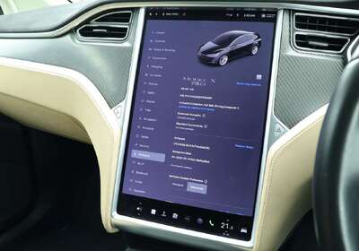 2018 Tesla Model X 75D