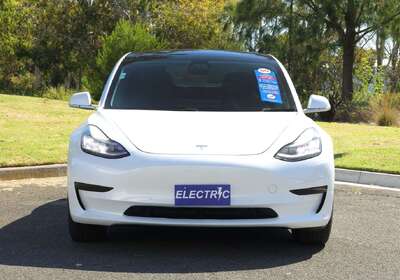 2019 Tesla Model 3 Standard Range Plus