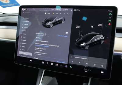 2019 Tesla Model 3 Standard Range Plus