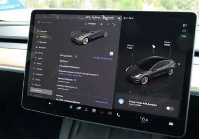 2022 Tesla Model 3 Rear-Wheel Drive