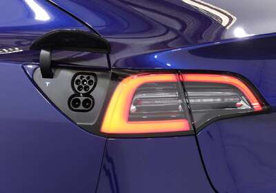 2021 Tesla Model 3 LONG RANGE AWD