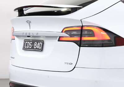 2018 Tesla Model X 75D