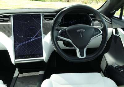 2017 Tesla Model S 75D