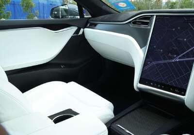 2017 Tesla Model S 75D