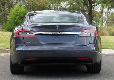 2017 Tesla Model S 75D