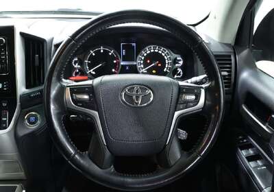 2021 Toyota Landcruiser GXL