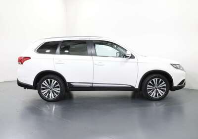 2021 Mitsubishi Outlander LS