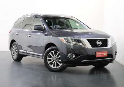 2016 Nissan Pathfinder ST-L (4x2)