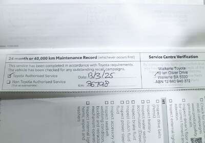 2021 Toyota Hiace SLWB COMMUTER (12 SEATS)