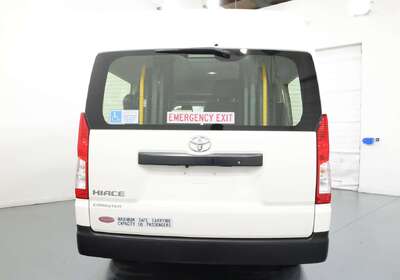 2021 Toyota Hiace SLWB COMMUTER (12 SEATS)