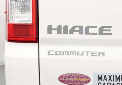 2021 Toyota Hiace SLWB COMMUTER (12 SEATS)
