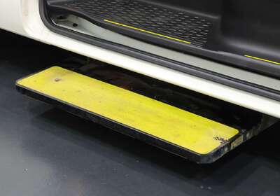 2021 Toyota Hiace SLWB COMMUTER (12 SEATS)