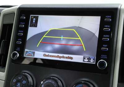 2021 Toyota Hiace SLWB COMMUTER (12 SEATS)