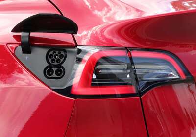 2023 Tesla Model Y Rear-Wheel Drive