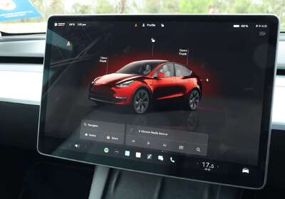 2023 Tesla Model Y Rear-Wheel Drive