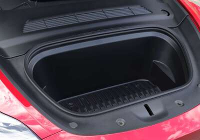 2023 Tesla Model Y Rear-Wheel Drive