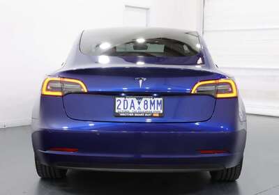 2022 Tesla Model 3 Rear-Wheel Drive