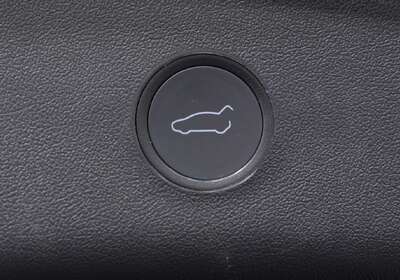 2022 Tesla Model 3 Rear-Wheel Drive