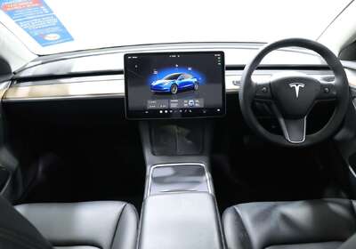 2022 Tesla Model 3 Rear-Wheel Drive