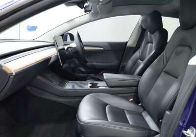 2022 Tesla Model 3 Rear-Wheel Drive