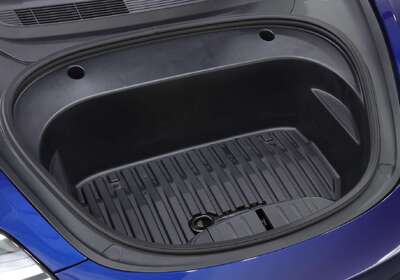 2022 Tesla Model 3 Rear-Wheel Drive