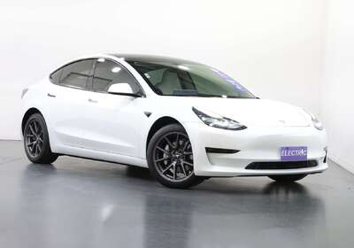 2021 Tesla Model 3 Standard Range Plus