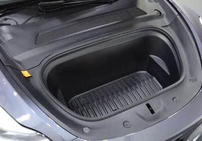 2022 Tesla Model Y REAR-WHEEL DRIVE