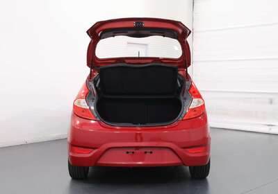 2017 Hyundai Accent Active