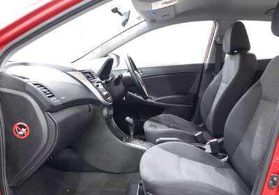 2017 Hyundai Accent Active