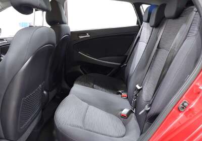 2017 Hyundai Accent Active