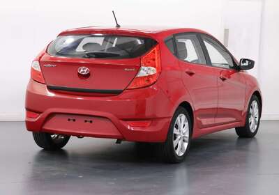 2017 Hyundai Accent Active