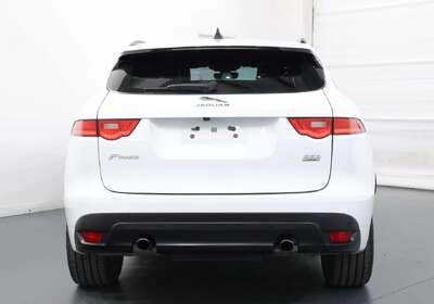 2020 Jaguar F-PACE 25t R-Sport