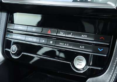 2020 Jaguar F-PACE 25t R-Sport