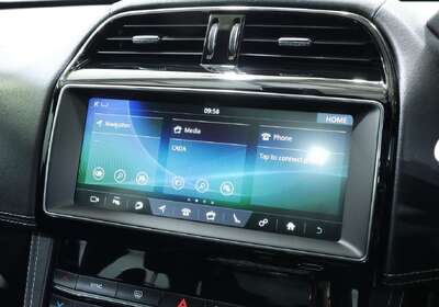 2020 Jaguar F-PACE 25t R-Sport