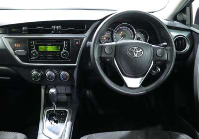 2013 Toyota Corolla Ascent