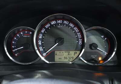 2013 Toyota Corolla Ascent