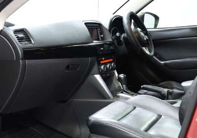 2014 Mazda CX-5 AKERA (4x4)