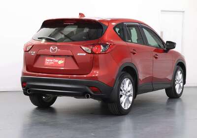 2014 Mazda CX-5 AKERA (4x4)