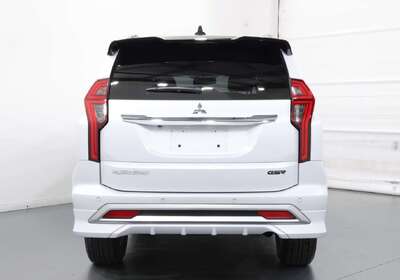 2023 Mitsubishi Pajero Sport GSR