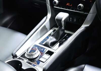 2023 Mitsubishi Pajero Sport GSR